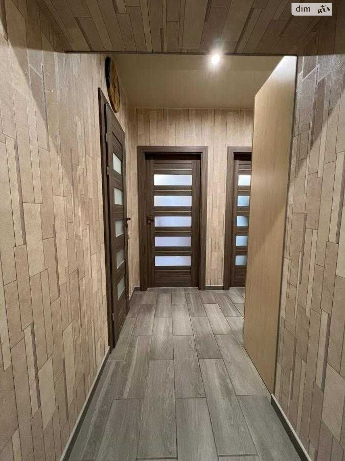 Продажа двухкомнатной квартиры в Ивано-Франковске, на ул. Высочана Семена 18, район Центр фото 1 Продажа двухкомнатной квартиры в Ивано-Франковске, на ул. Высочана Семена 18, район Центр фото 1