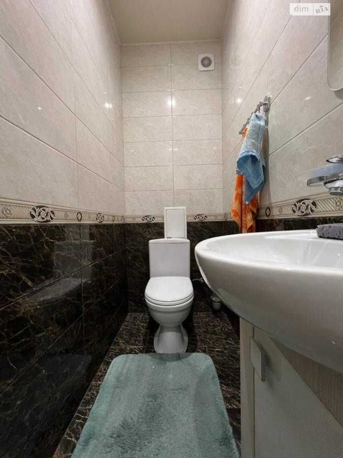 Продажа двухкомнатной квартиры в Ивано-Франковске, на ул. Высочана Семена 18, район Центр фото 1 Продажа двухкомнатной квартиры в Ивано-Франковске, на ул. Высочана Семена 18, район Центр фото 1