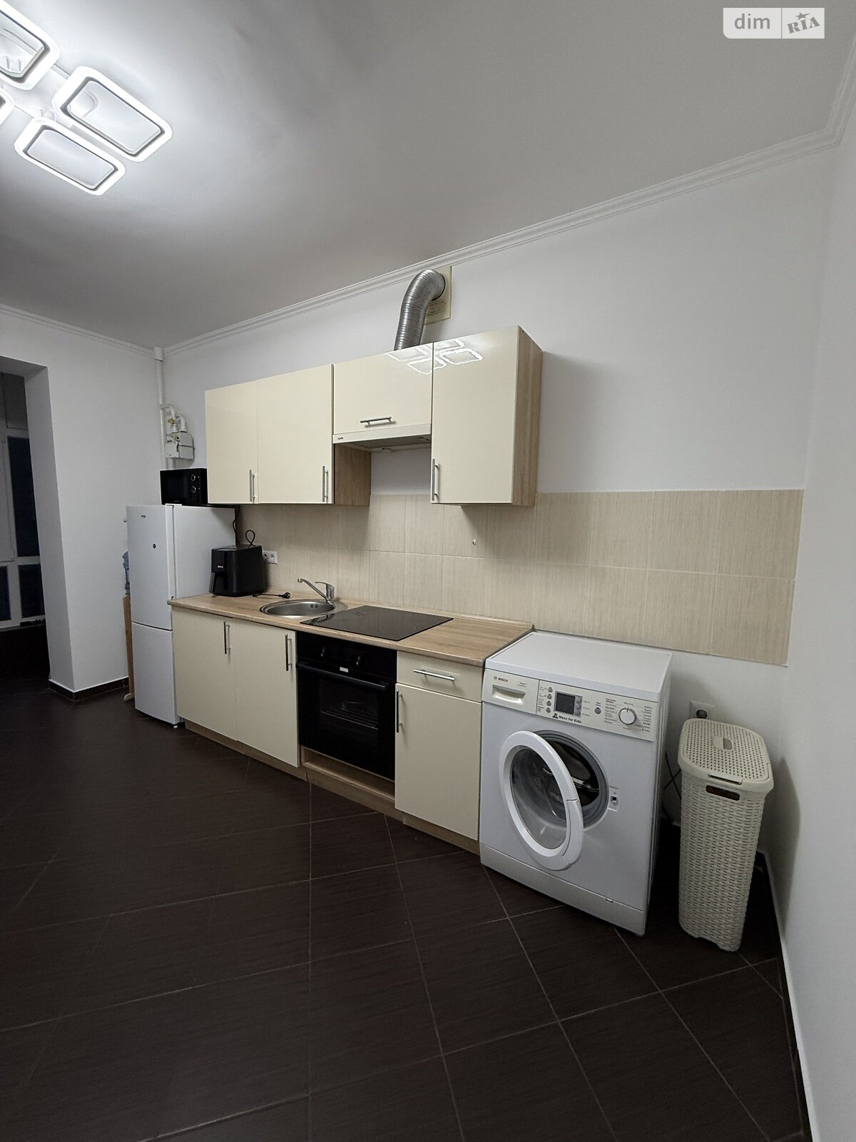 Продажа двухкомнатной квартиры в Ивано-Франковске, на ул. Высочана Семена 18, район Центр фото 1