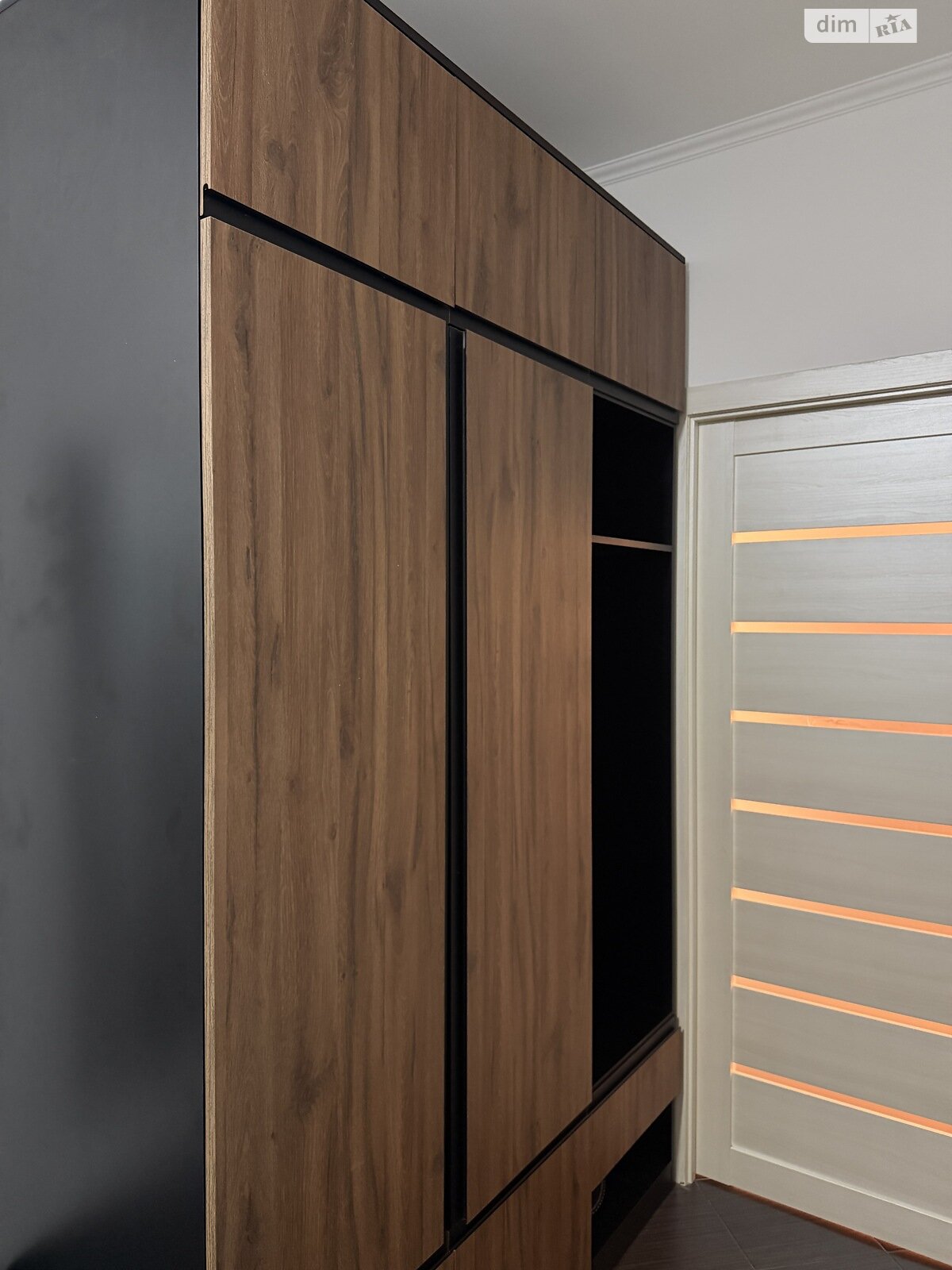 Продажа двухкомнатной квартиры в Ивано-Франковске, на ул. Высочана Семена 18, район Центр фото 1