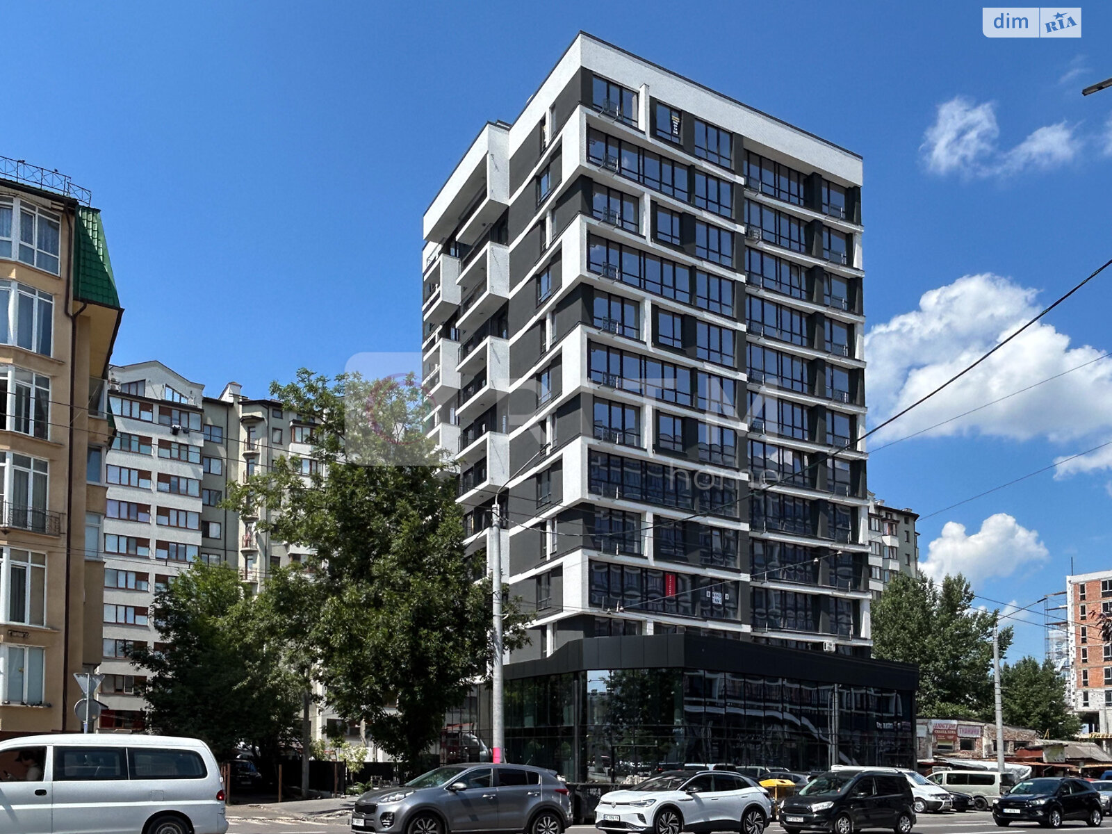 Продажа двухкомнатной квартиры в Ивано-Франковске, на бул. Южный, район Центр фото 1 Продажа двухкомнатной квартиры в Ивано-Франковске, на бул. Южный, район Центр фото 1