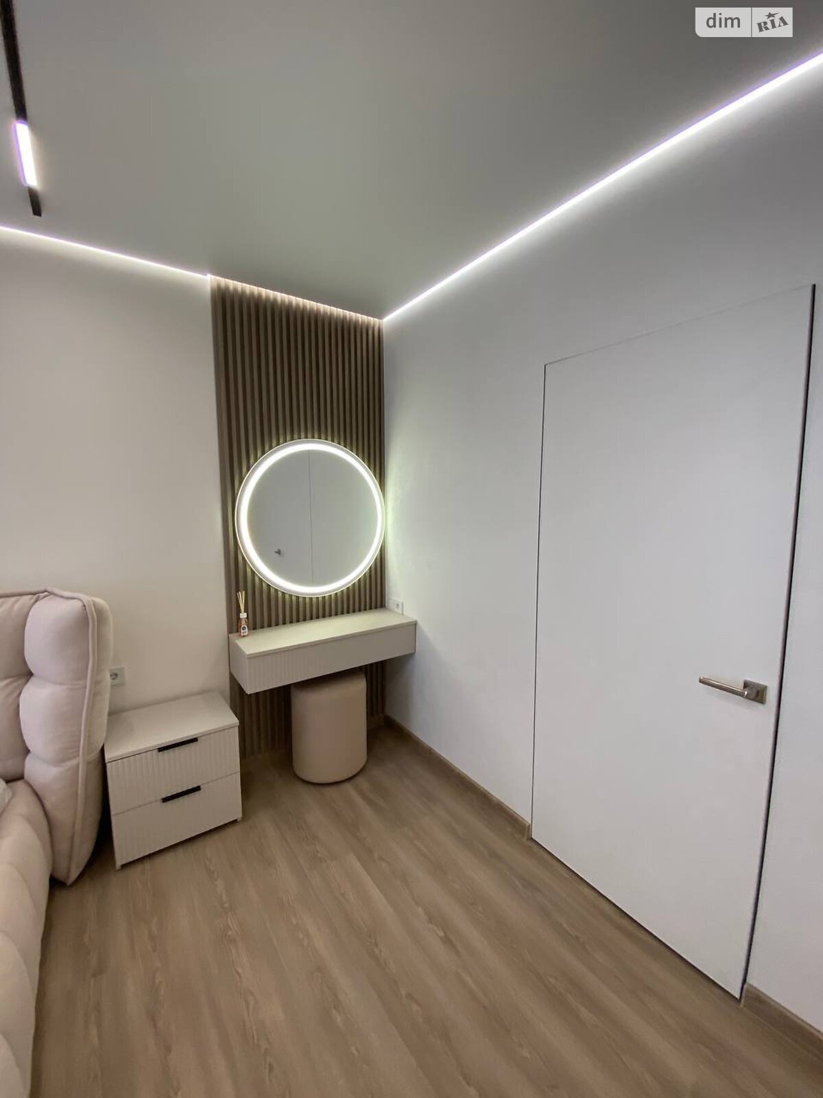 Продажа двухкомнатной квартиры в Ивано-Франковске, на бул. Южный 32, район Центр фото 1 Продажа двухкомнатной квартиры в Ивано-Франковске, на бул. Южный 32, район Центр фото 1