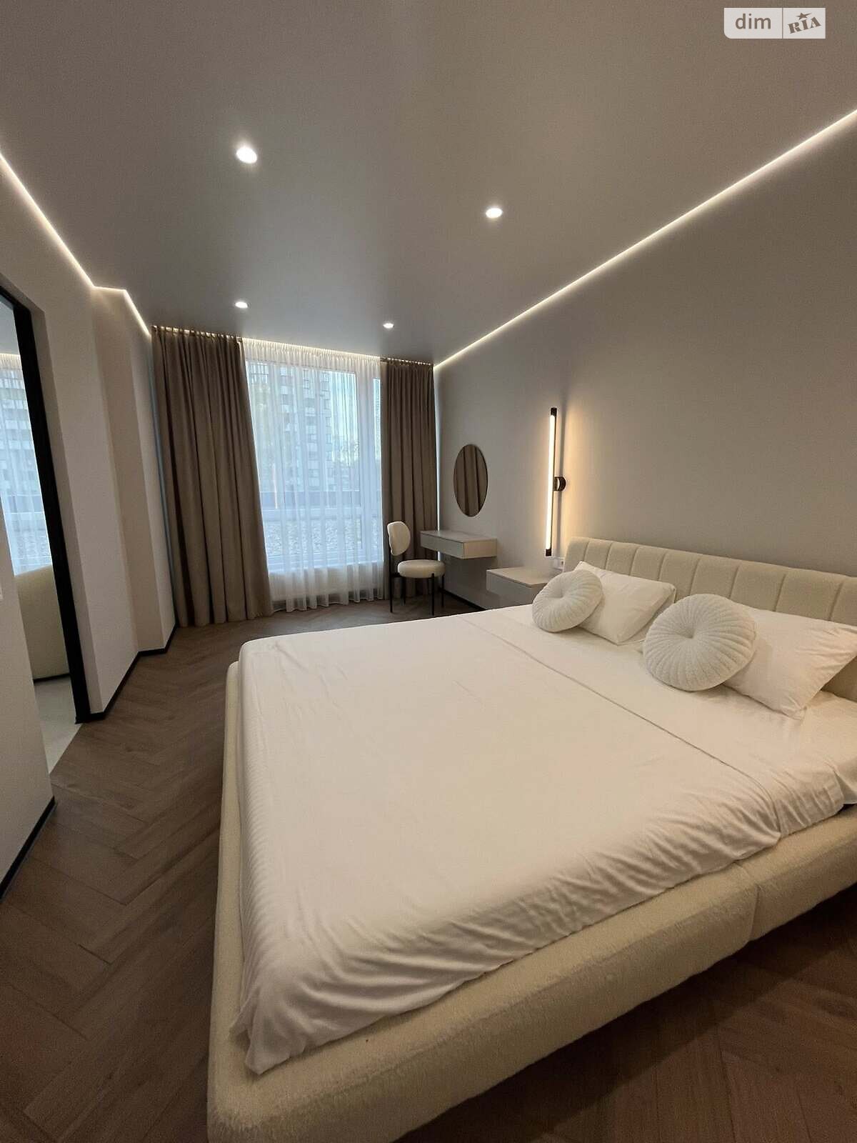 Продаж двокімнатної квартири в Івано-Франківську, на бул. Південний, район Центр фото 1