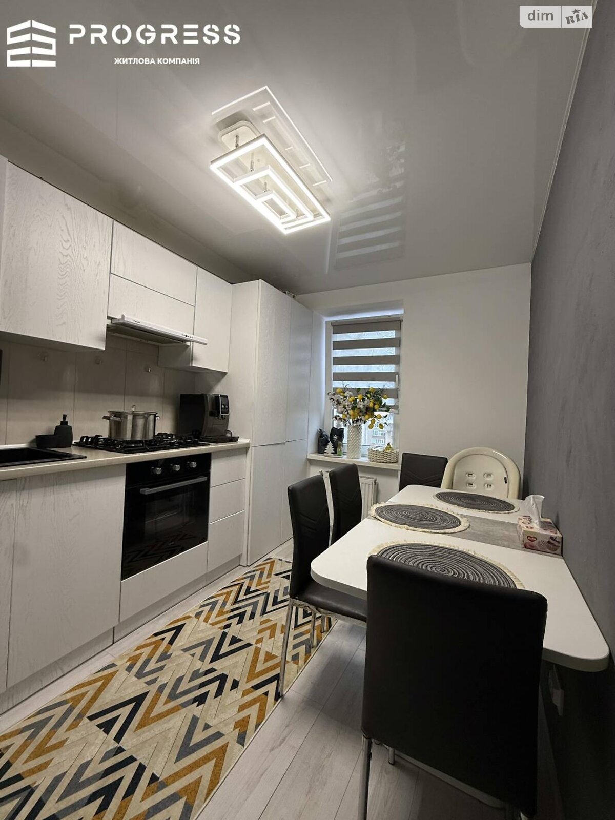 Продажа двухкомнатной квартиры в Ивано-Франковске, на бул. Южный, район Центр фото 1