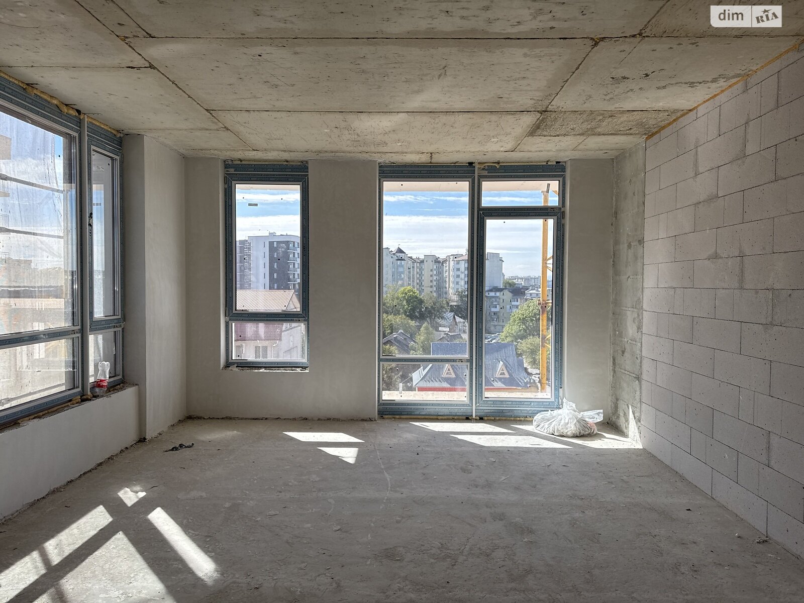 Продаж однокімнатної квартири в Івано-Франківську, на вул. Юліана Пелеша 3 корпус 12, район Центр фото 1 Продаж однокімнатної квартири в Івано-Франківську, на вул. Юліана Пелеша 3 корпус 12, район Центр фото 1