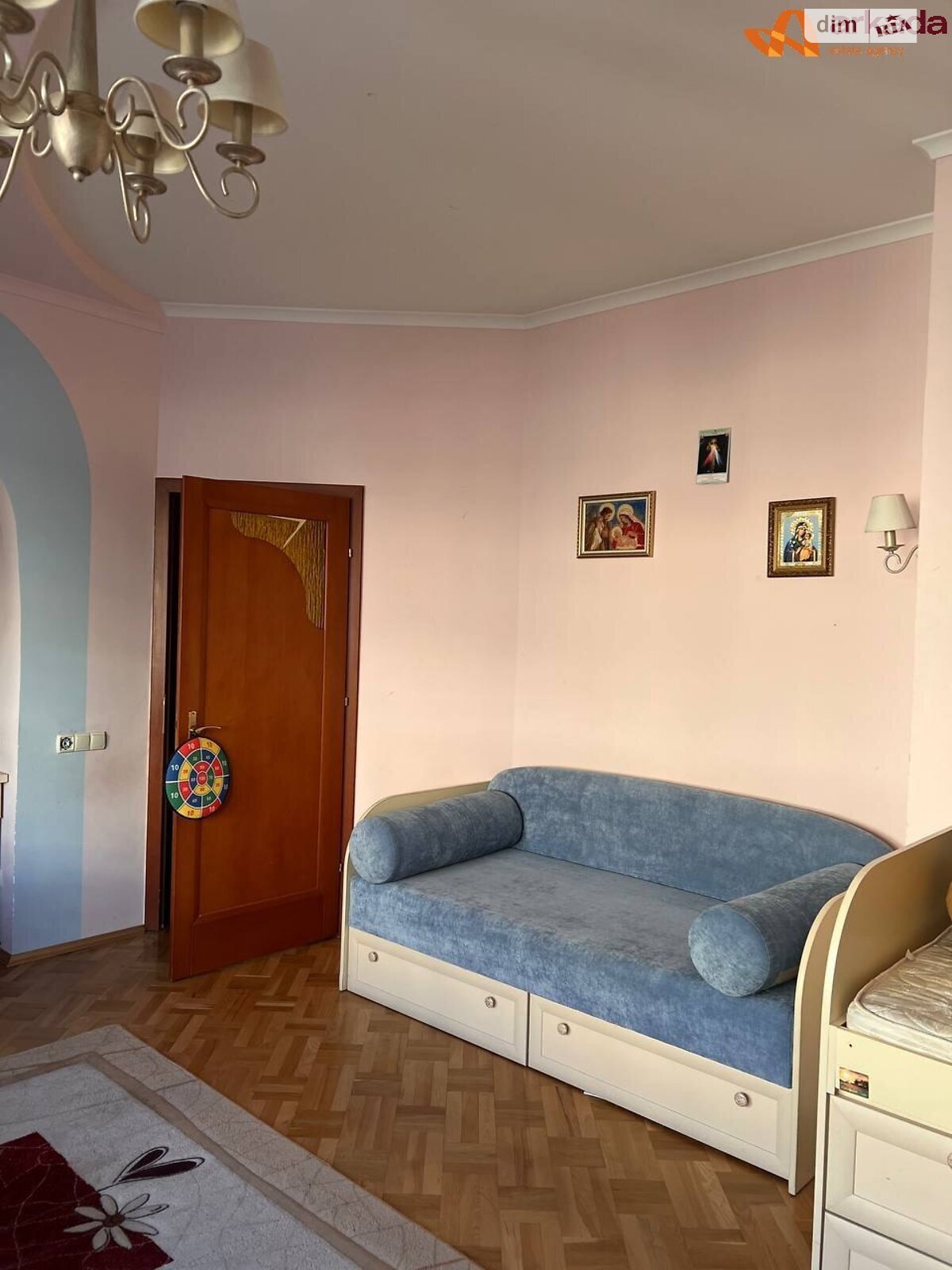 Продаж чотирикімнатної квартири в Івано-Франківську, на вул. Заклинських, район Центр фото 1 Продаж чотирикімнатної квартири в Івано-Франківську, на вул. Заклинських, район Центр фото 1