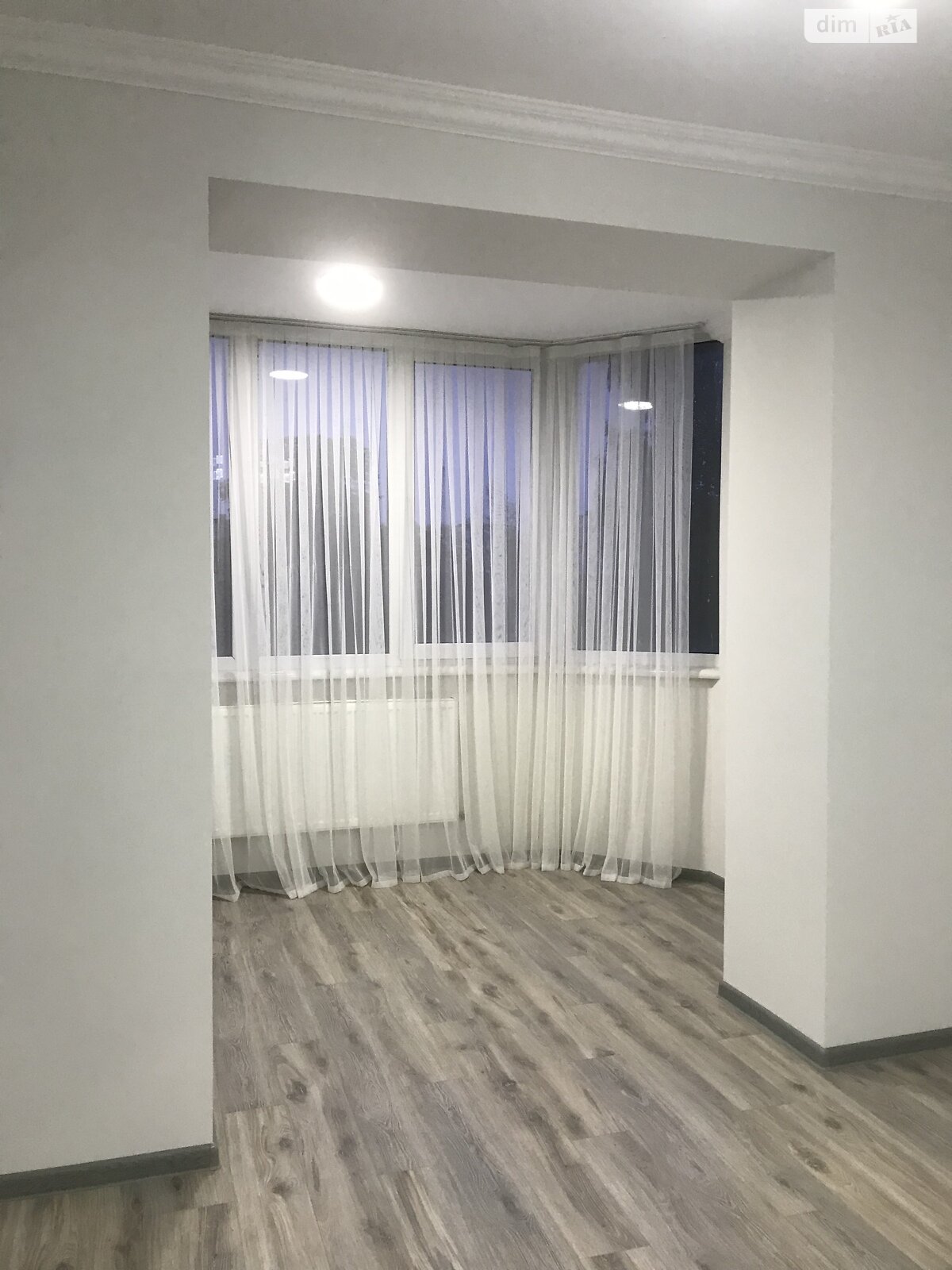 Продажа трехкомнатной квартиры в Ивано-Франковске, на ул. Карпатской Сечи, район Центр фото 1 Продажа трехкомнатной квартиры в Ивано-Франковске, на ул. Карпатской Сечи, район Центр фото 1