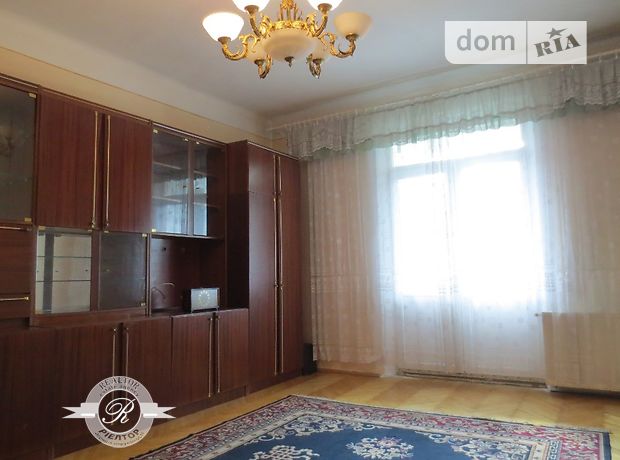 Продаж квартири, 1 кім., Івано-Франківськ, р‑н. Центр, Чорновола Продаж квартири, 1 кім., Івано-Франківськ, р‑н. Центр, Чорновола