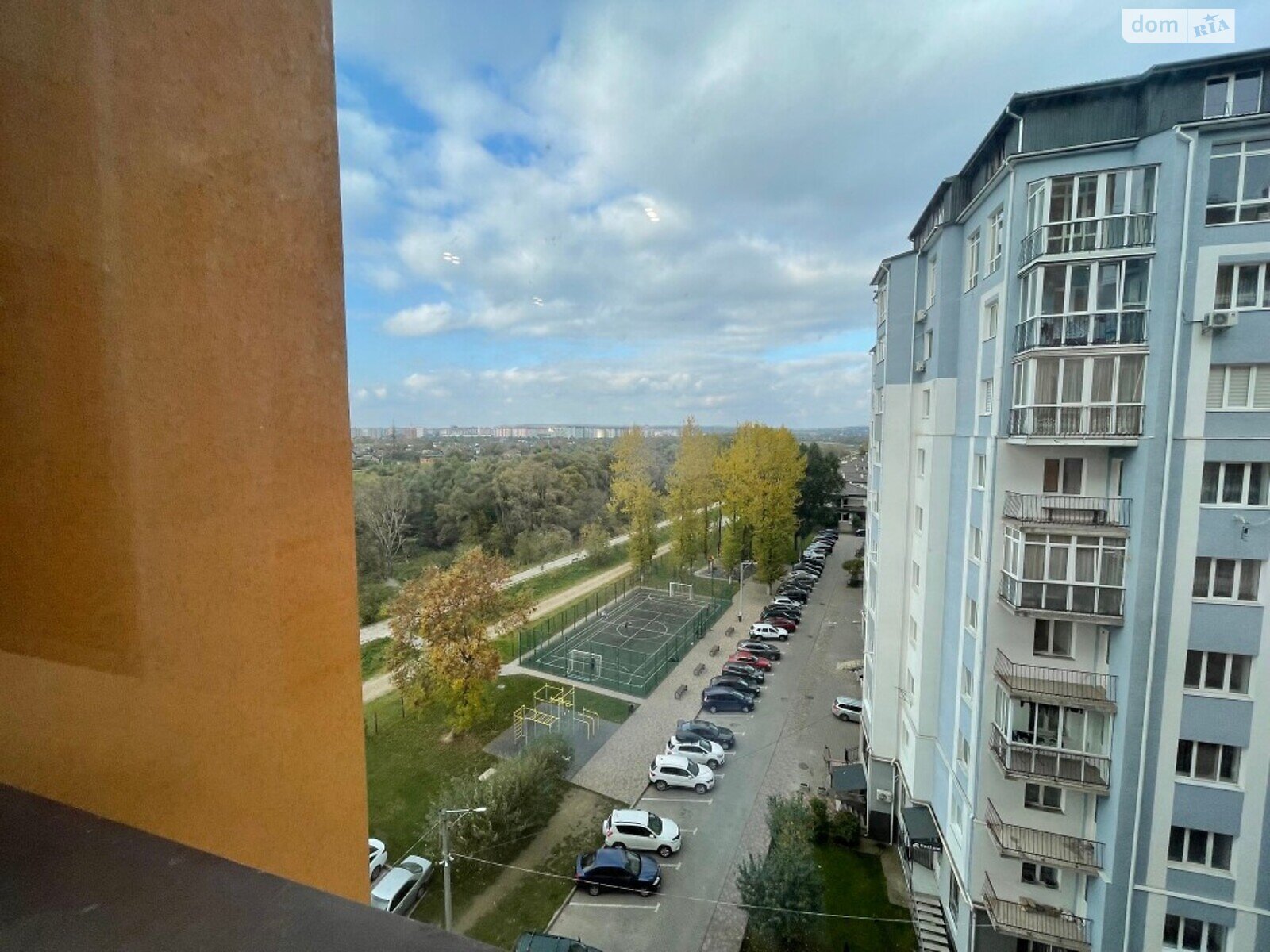 Продаж двокімнатної квартири в Угорниках, на вул. Героїв Миколаєва, фото 1