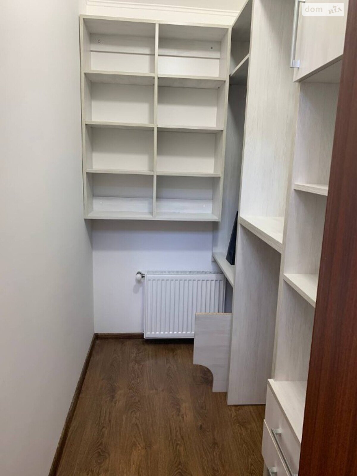Продажа четырехкомнатной квартиры в Ивано-Франковске, на шоссе Калушское, фото 1 Продажа четырехкомнатной квартиры в Ивано-Франковске, на шоссе Калушское, фото 1
