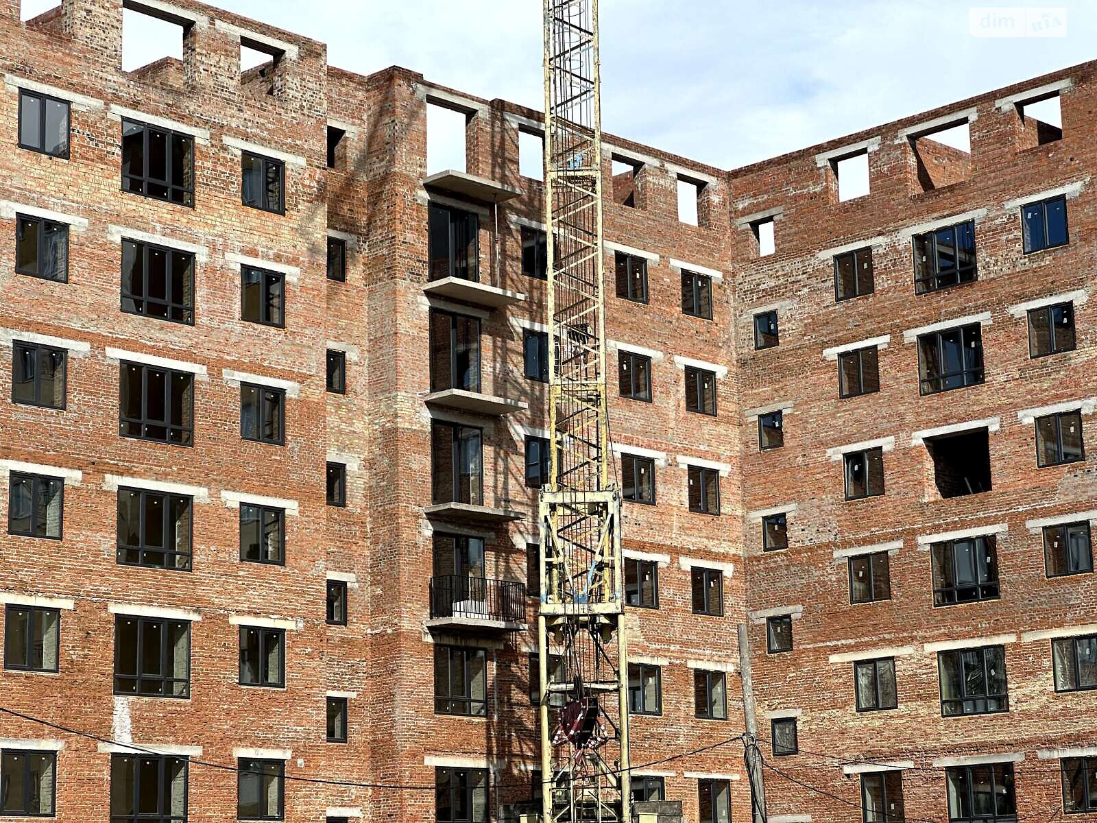 Продажа трехкомнатной квартиры в Ивано-Франковске, на ул. Урожайная, фото 1 Продажа трехкомнатной квартиры в Ивано-Франковске, на ул. Урожайная, фото 1