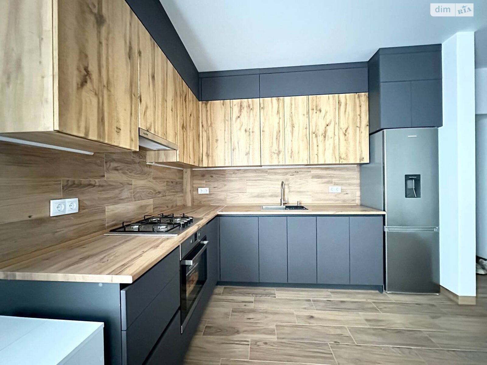 Продажа однокомнатной квартиры в Ивано-Франковске, на ул. Виноградная 175А, фото 1 Продажа однокомнатной квартиры в Ивано-Франковске, на ул. Виноградная 175А, фото 1