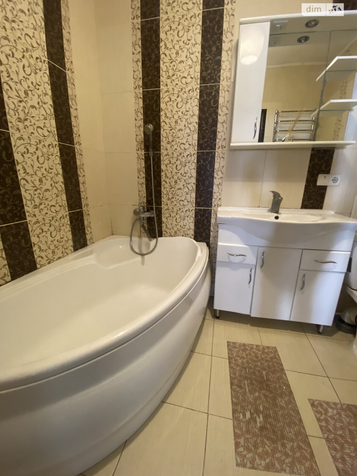 Продаж двокімнатної квартири в Івано-Франківську, на вул. Володимира Великого 13, фото 1 Продаж двокімнатної квартири в Івано-Франківську, на вул. Володимира Великого 13, фото 1