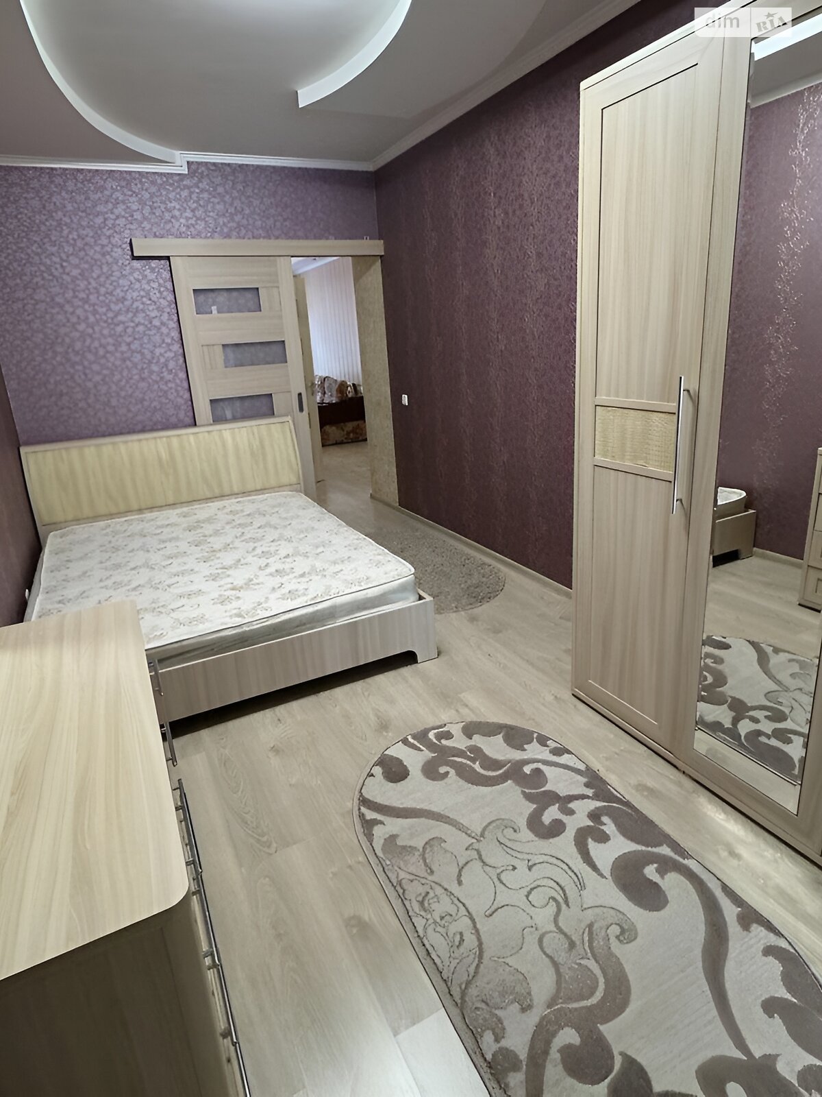 Продаж трикімнатної квартири в Івано-Франківську, на вул. Залізнична, район Вокзал фото 1 Продаж трикімнатної квартири в Івано-Франківську, на вул. Залізнична, район Вокзал фото 1