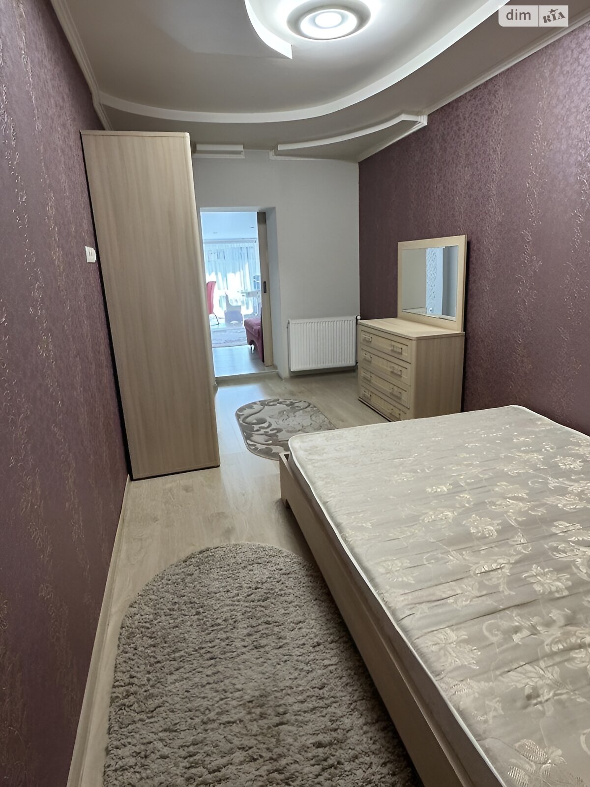 Продаж трикімнатної квартири в Івано-Франківську, на вул. Залізнична, район Вокзал фото 1 Продаж трикімнатної квартири в Івано-Франківську, на вул. Залізнична, район Вокзал фото 1