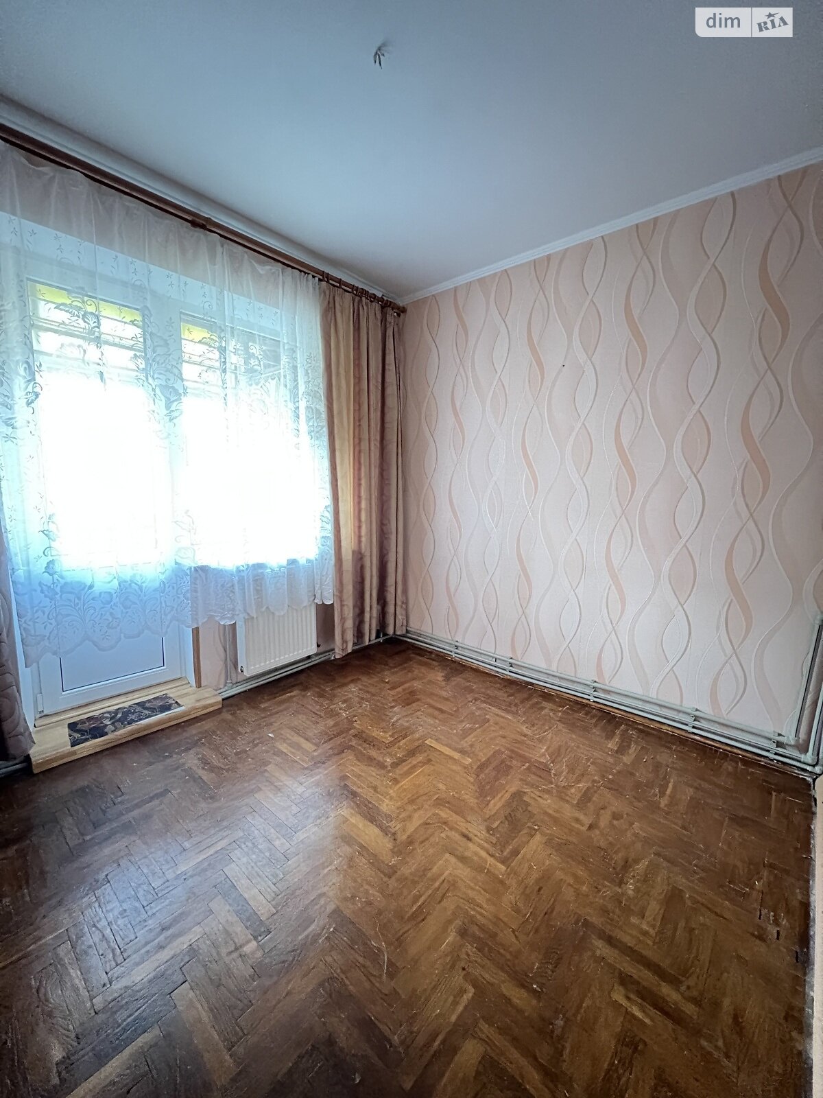Продажа трехкомнатной квартиры в Ивано-Франковске, на ул. Вовчинецька, фото 1 Продажа трехкомнатной квартиры в Ивано-Франковске, на ул. Вовчинецька, фото 1