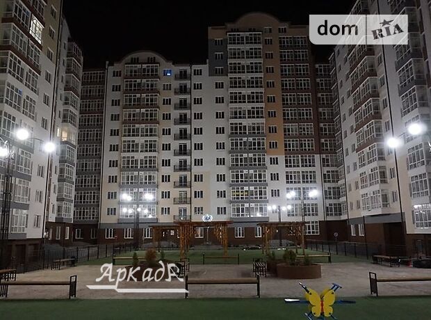 Продажа однокомнатной квартиры в Ивано-Франковске, на ул. Высочана Семена 18,, кв. 1, фото 1 Продажа однокомнатной квартиры в Ивано-Франковске, на ул. Высочана Семена 18,, кв. 1, фото 1