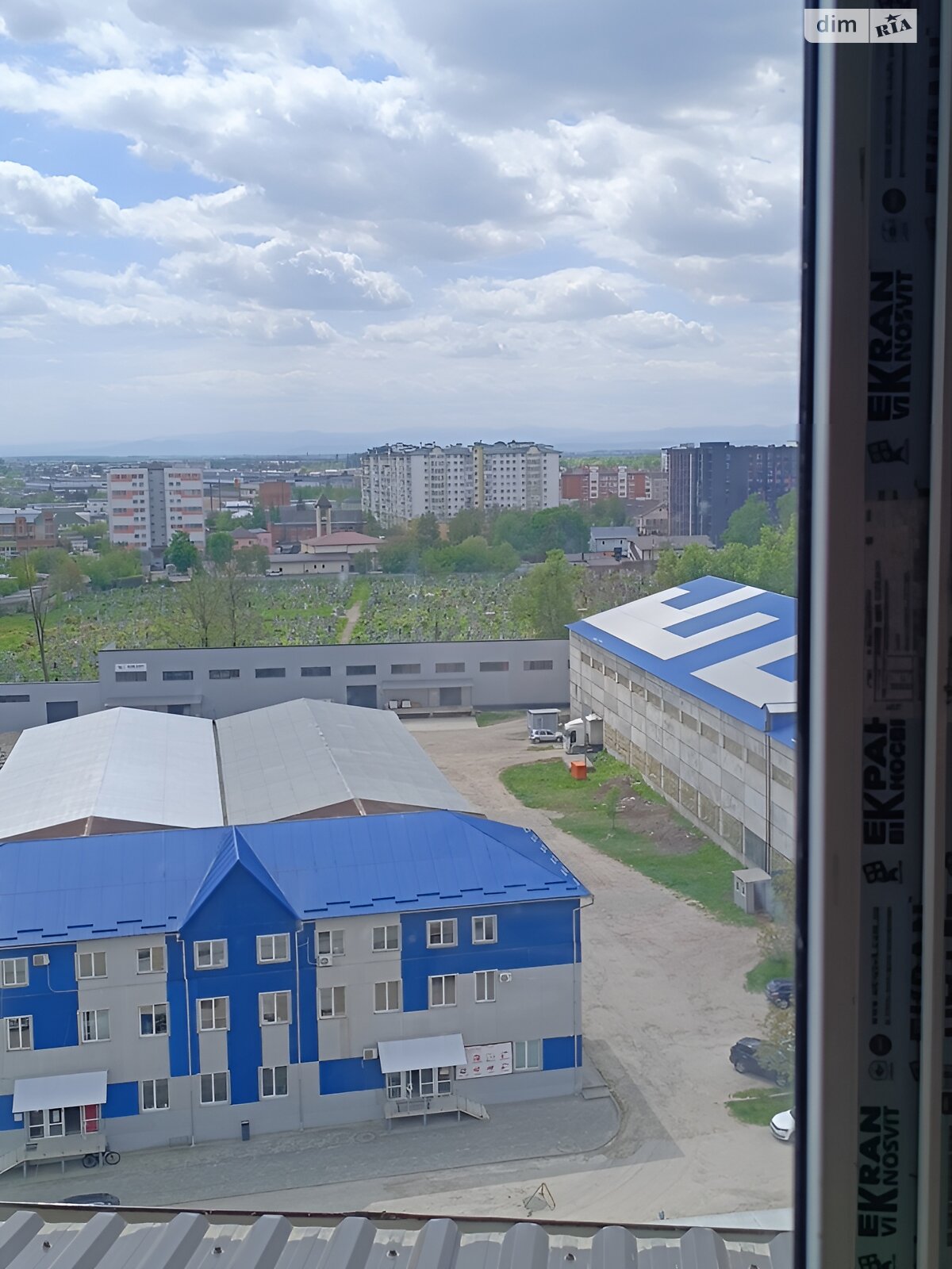 Продажа однокомнатной квартиры в Ивано-Франковске, на ул. Высочана Семена, фото 1 Продажа однокомнатной квартиры в Ивано-Франковске, на ул. Высочана Семена, фото 1