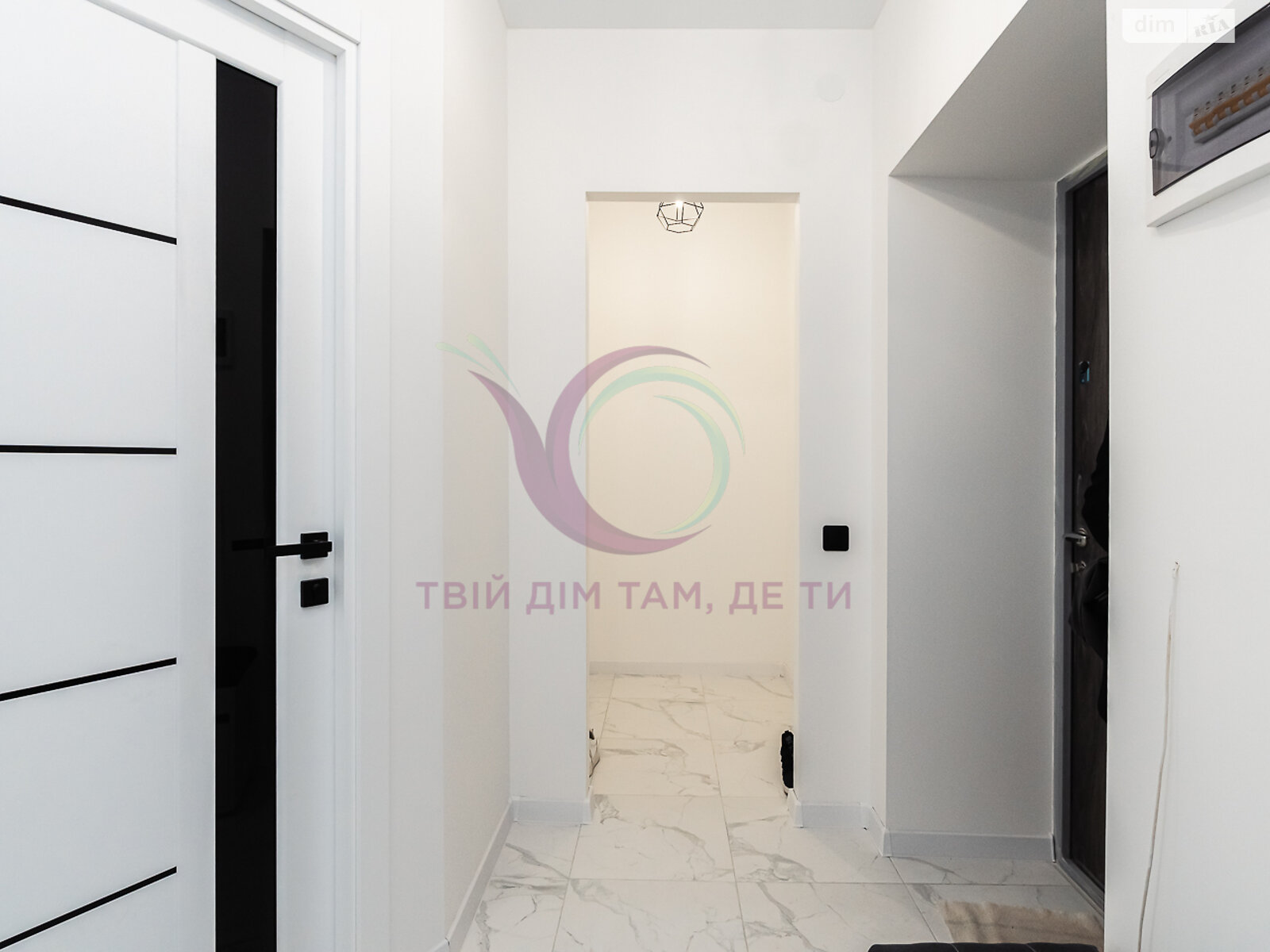 Продаж однокімнатної квартири в Івано-Франківську, на вул. Височана Семена 18, фото 1 Продаж однокімнатної квартири в Івано-Франківську, на вул. Височана Семена 18, фото 1