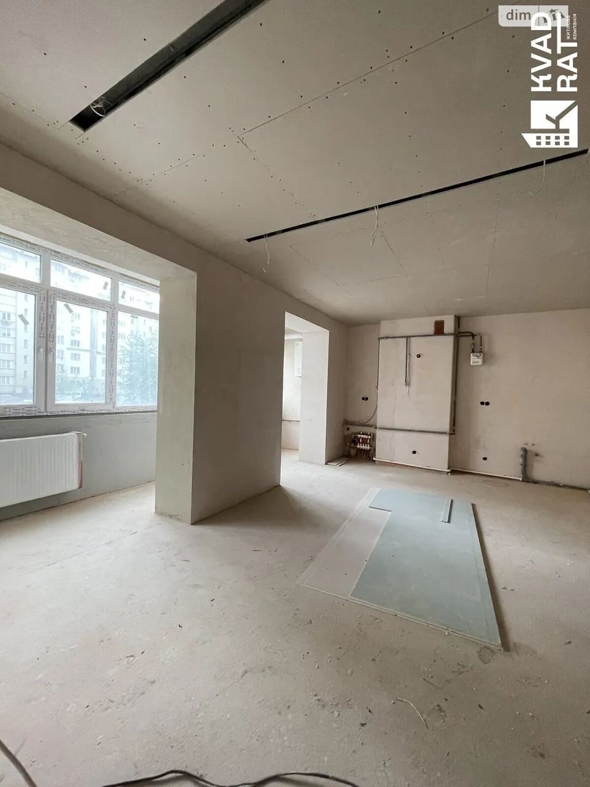 Продажа трехкомнатной квартиры в Ивано-Франковске, на ул. Яблучная 2, фото 1 Продажа трехкомнатной квартиры в Ивано-Франковске, на ул. Яблучная 2, фото 1