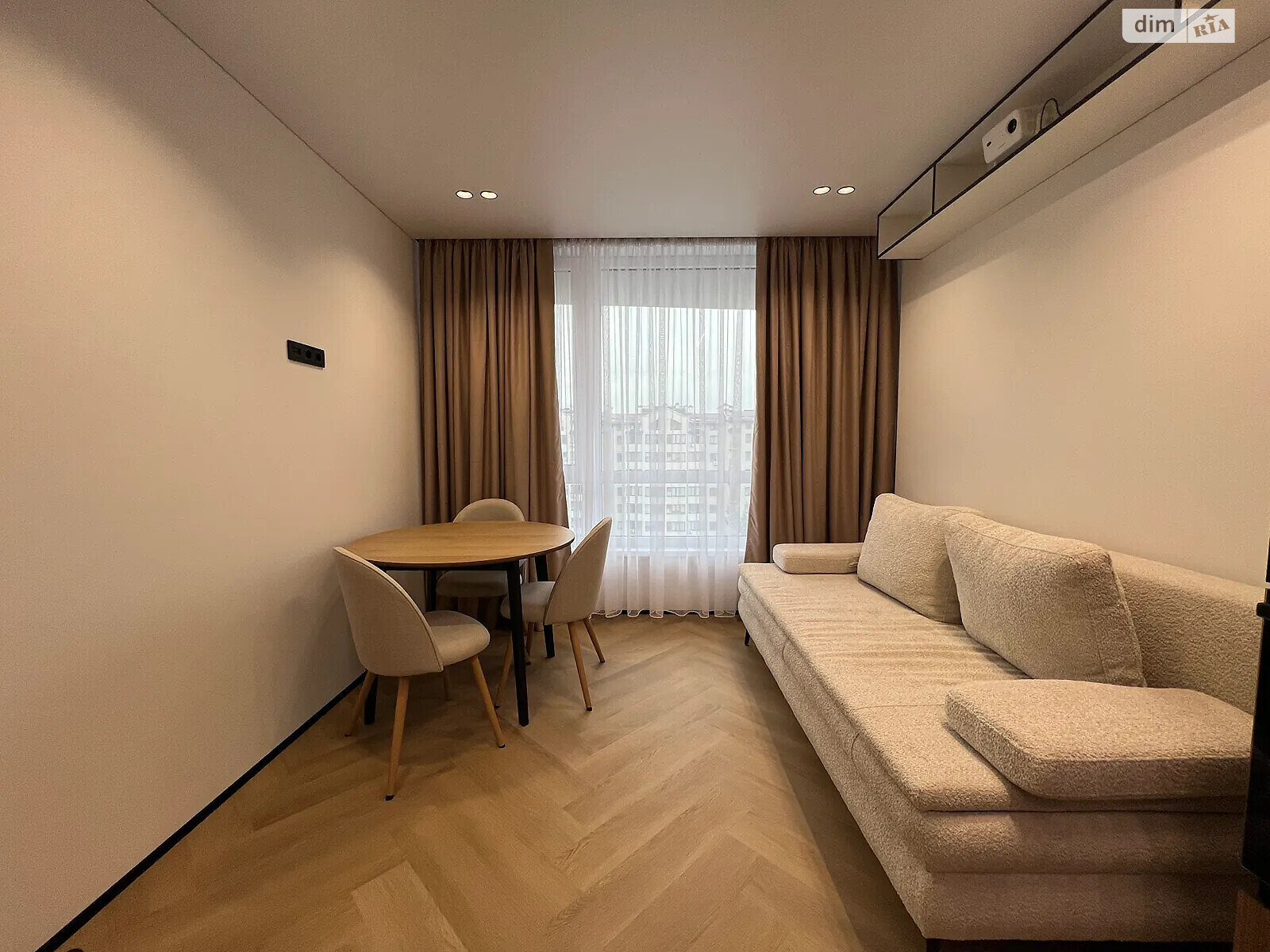 Продаж однокімнатної квартири в Івано-Франківську, на бул. Південний 32Б, фото 1