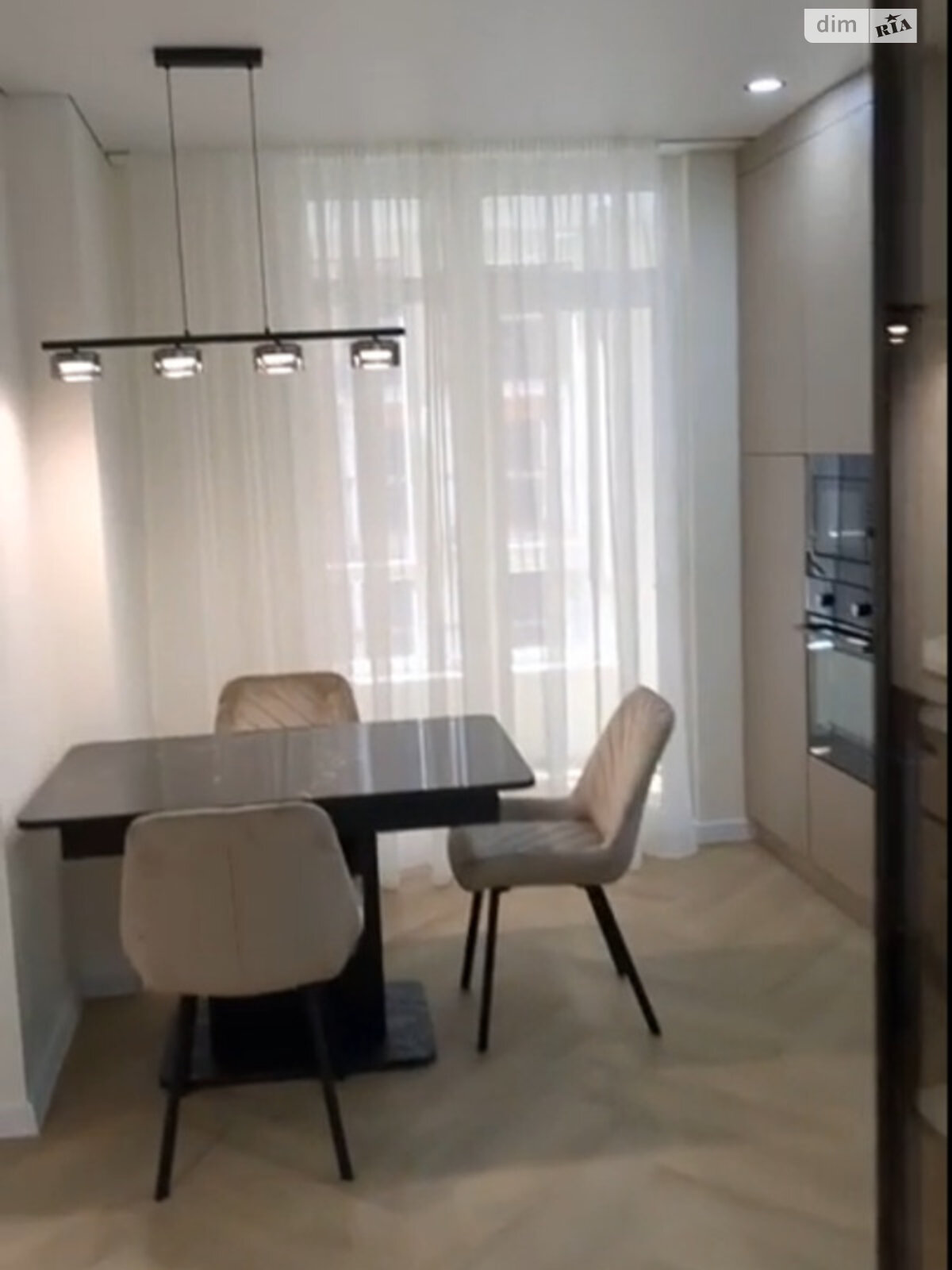 Продаж двокімнатної квартири в Івано-Франківську, на вул. Юліана Пелеша 60, фото 1 Продаж двокімнатної квартири в Івано-Франківську, на вул. Юліана Пелеша 60, фото 1