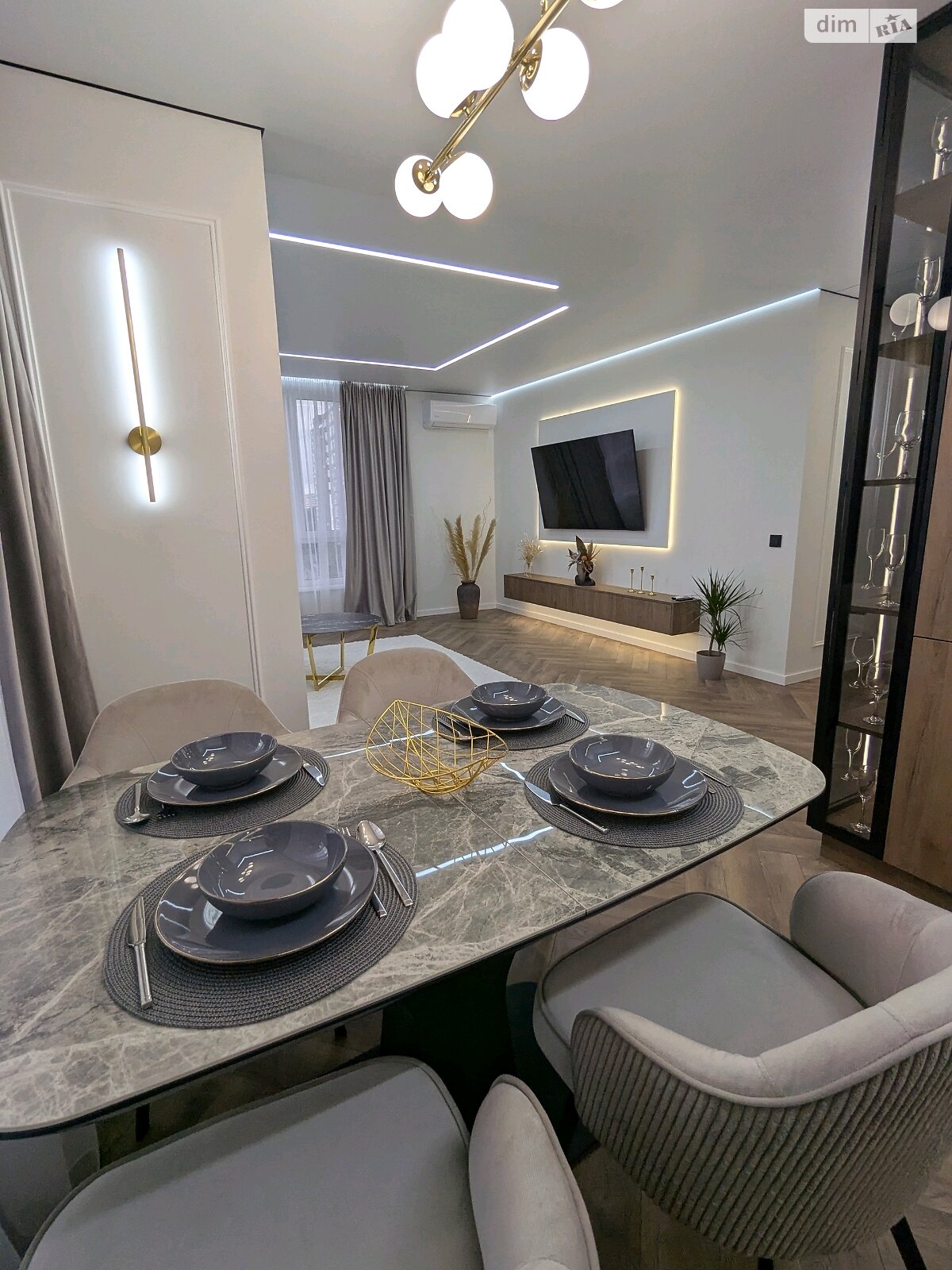 Продажа двухкомнатной квартиры в Ивано-Франковске, на ул. Юліана Пелеша 1, фото 1