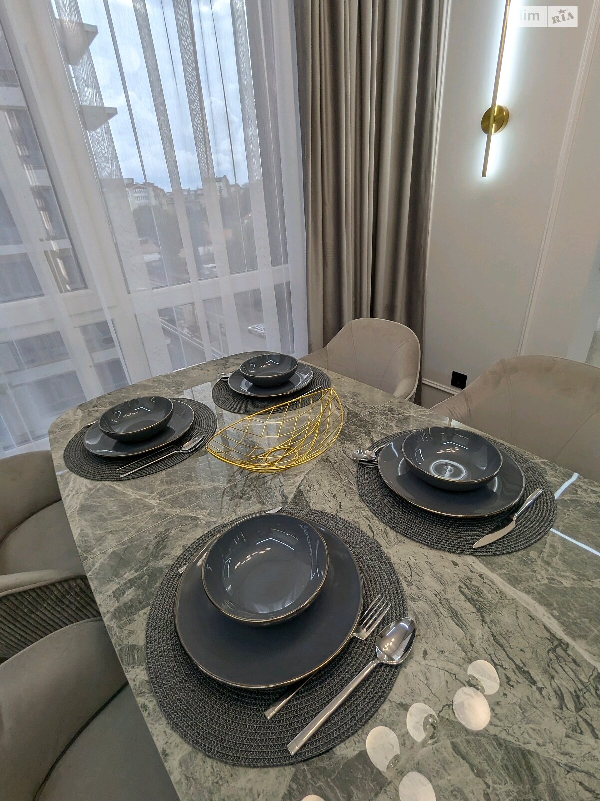 Продажа двухкомнатной квартиры в Ивано-Франковске, на ул. Юліана Пелеша 1, фото 1