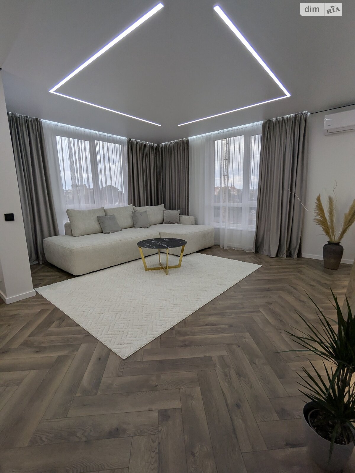 Продажа двухкомнатной квартиры в Ивано-Франковске, на ул. Юліана Пелеша 1, фото 1