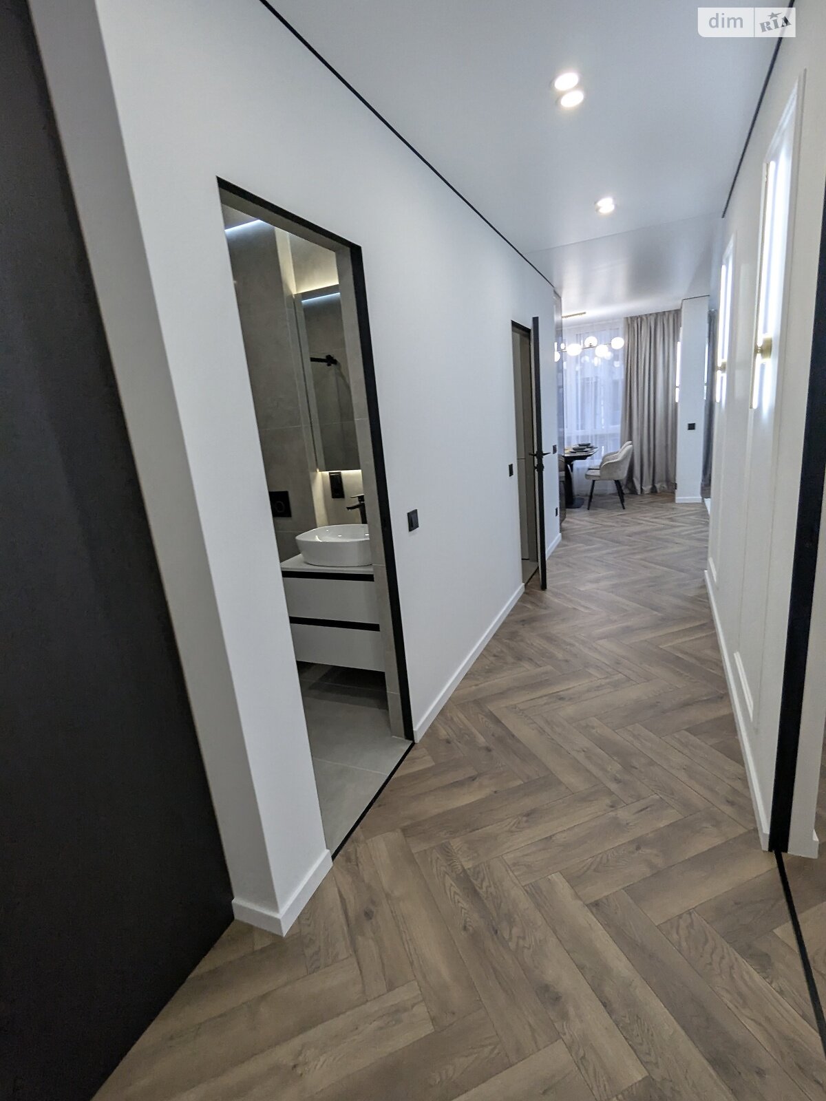 Продажа двухкомнатной квартиры в Ивано-Франковске, на ул. Юліана Пелеша 1, фото 1