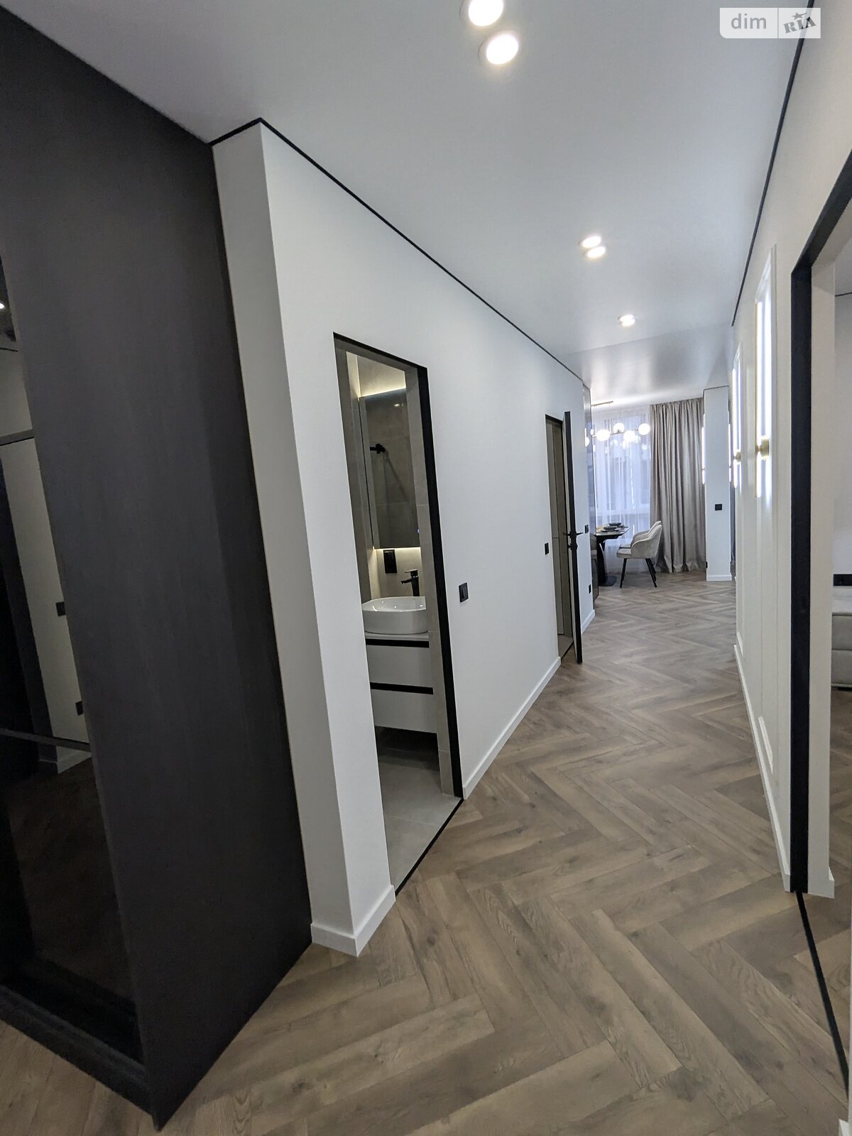 Продажа двухкомнатной квартиры в Ивано-Франковске, на ул. Юліана Пелеша 1, фото 1