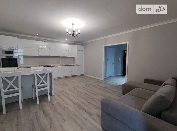 Продажа однокомнатной квартиры в Ивано-Франковске, на Мельника 10, район Центр фото 1 Продажа однокомнатной квартиры в Ивано-Франковске, на Мельника 10, район Центр фото 1
