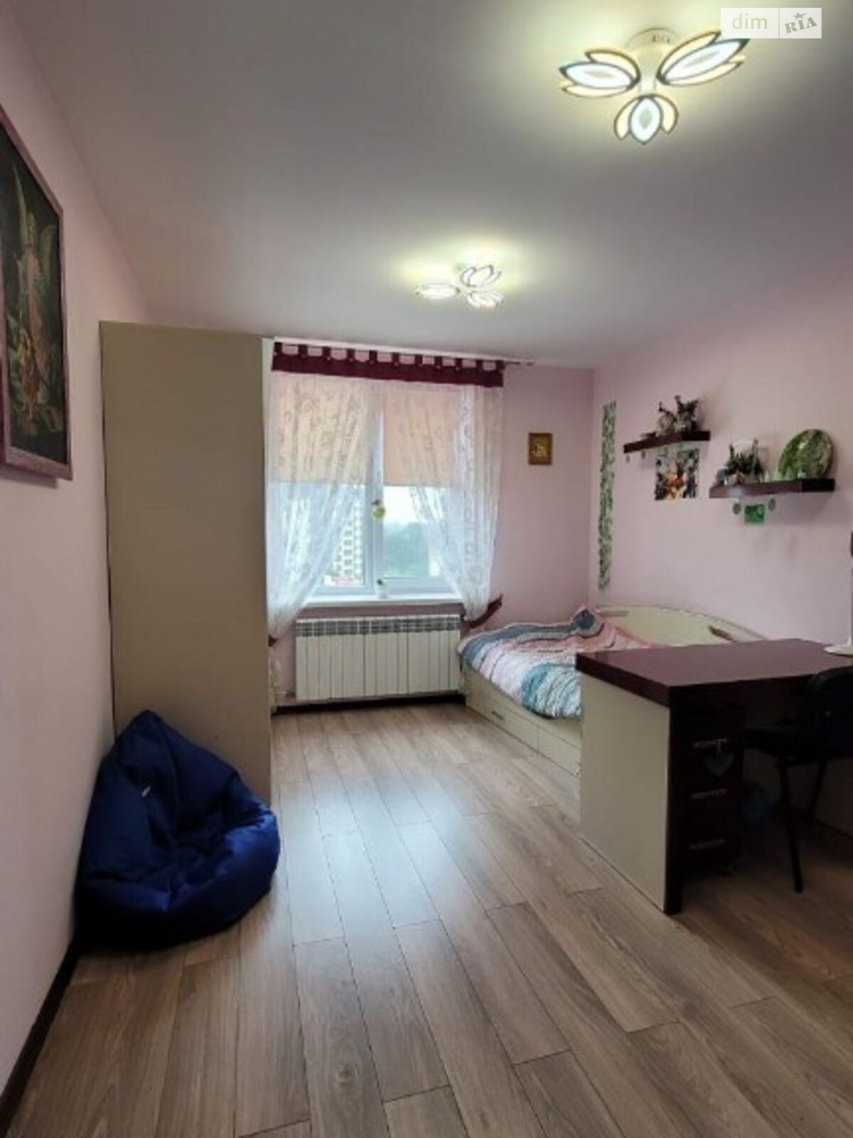 Продажа четырехкомнатной квартиры в Ивано-Франковске, на ул. Кобылянской 40А, фото 1
