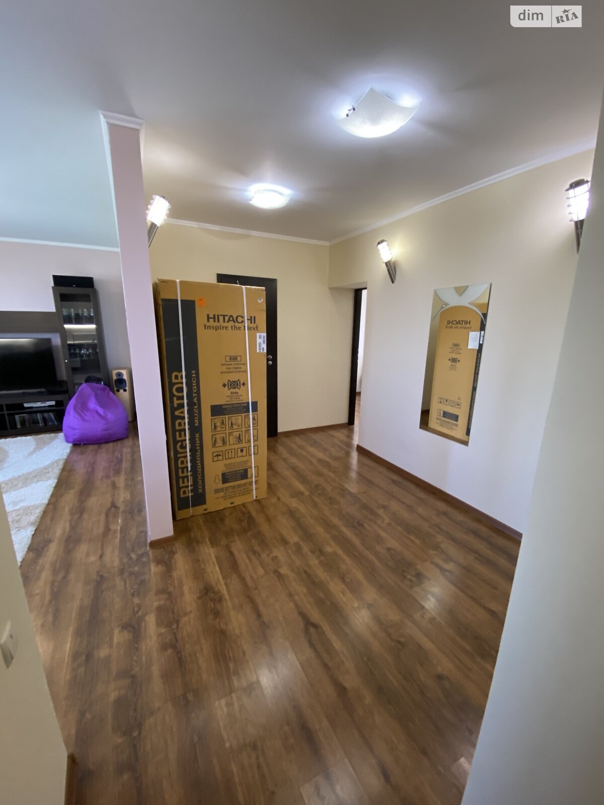 Продаж трикімнатної квартири в Івано-Франківську, на Підпечарська 8, фото 1 Продаж трикімнатної квартири в Івано-Франківську, на Підпечарська 8, фото 1