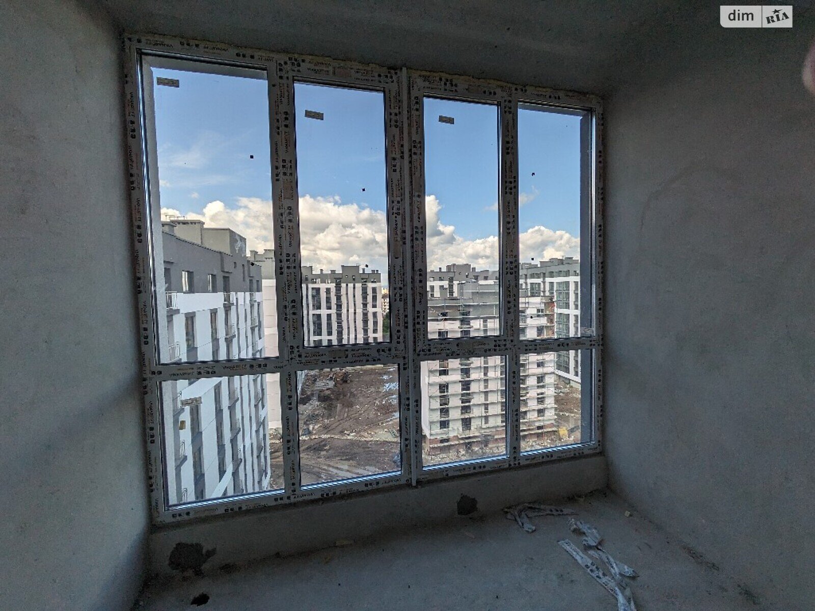 Продажа двухкомнатной квартиры в Ивано-Франковске, на ул. Довженко А., район Бам фото 1 Продажа двухкомнатной квартиры в Ивано-Франковске, на ул. Довженко А., район Бам фото 1