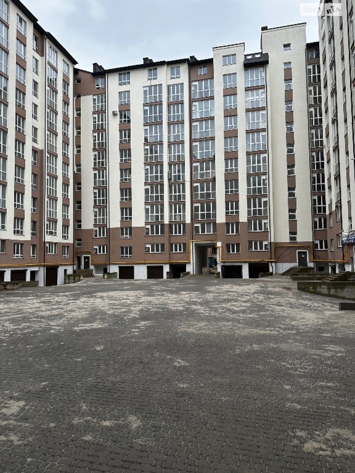 Продажа однокомнатной квартиры в Ивано-Франковске, на ул. Вячеслава Черновола, район Бам фото 1 Продажа однокомнатной квартиры в Ивано-Франковске, на ул. Вячеслава Черновола, район Бам фото 1