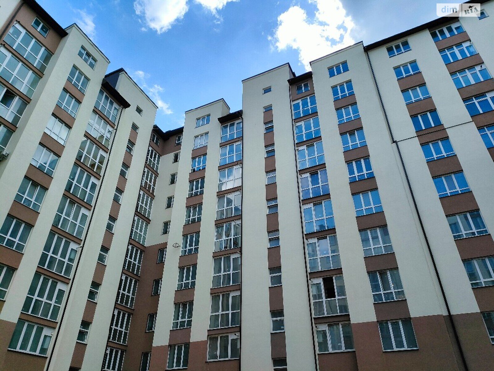 Продажа однокомнатной квартиры в Ивано-Франковске, на ул. Вячеслава Черновола, район Бам фото 1 Продажа однокомнатной квартиры в Ивано-Франковске, на ул. Вячеслава Черновола, район Бам фото 1