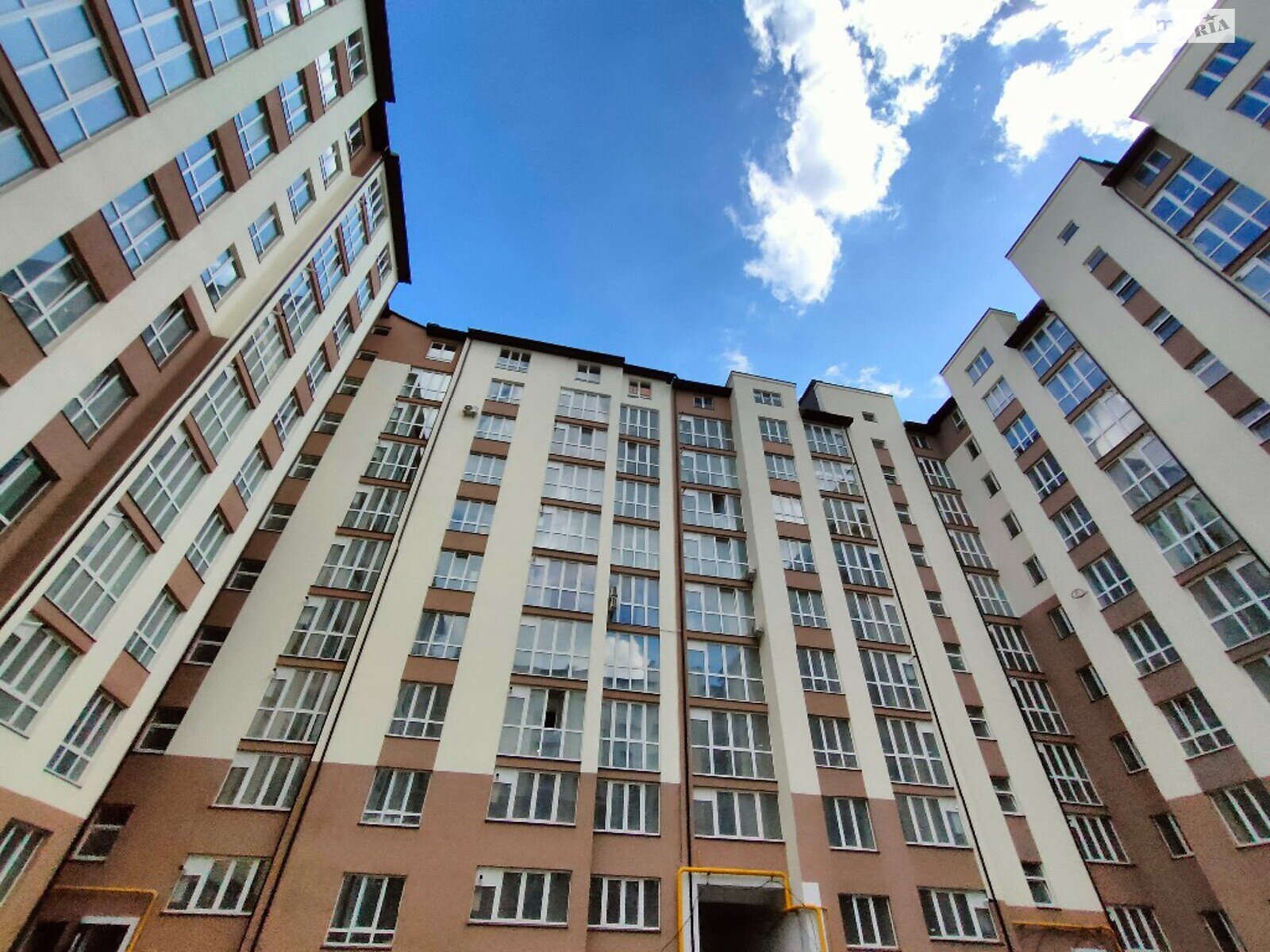 Продажа однокомнатной квартиры в Ивано-Франковске, на ул. Вячеслава Черновола, район Бам фото 1 Продажа однокомнатной квартиры в Ивано-Франковске, на ул. Вячеслава Черновола, район Бам фото 1