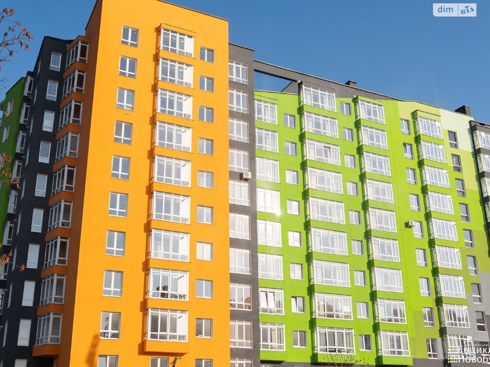 Продаж трикімнатної квартири в Івано-Франківську, на вул. Приозерна, район Бам фото 1