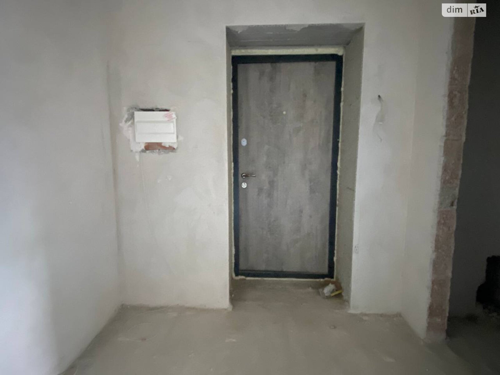 Продаж трикімнатної квартири в Івано-Франківську, на вул. Приозерна, фото 1 Продаж трикімнатної квартири в Івано-Франківську, на вул. Приозерна, фото 1