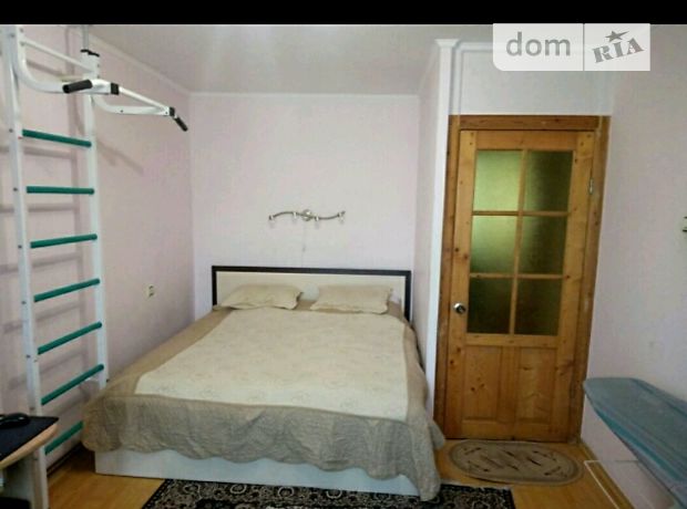 Продажа квартиры, 2 ком., Ивано-Франковск, р‑н. Каскад, Б.Хмeльницького Продажа квартиры, 2 ком., Ивано-Франковск, р‑н. Каскад, Б.Хмeльницького