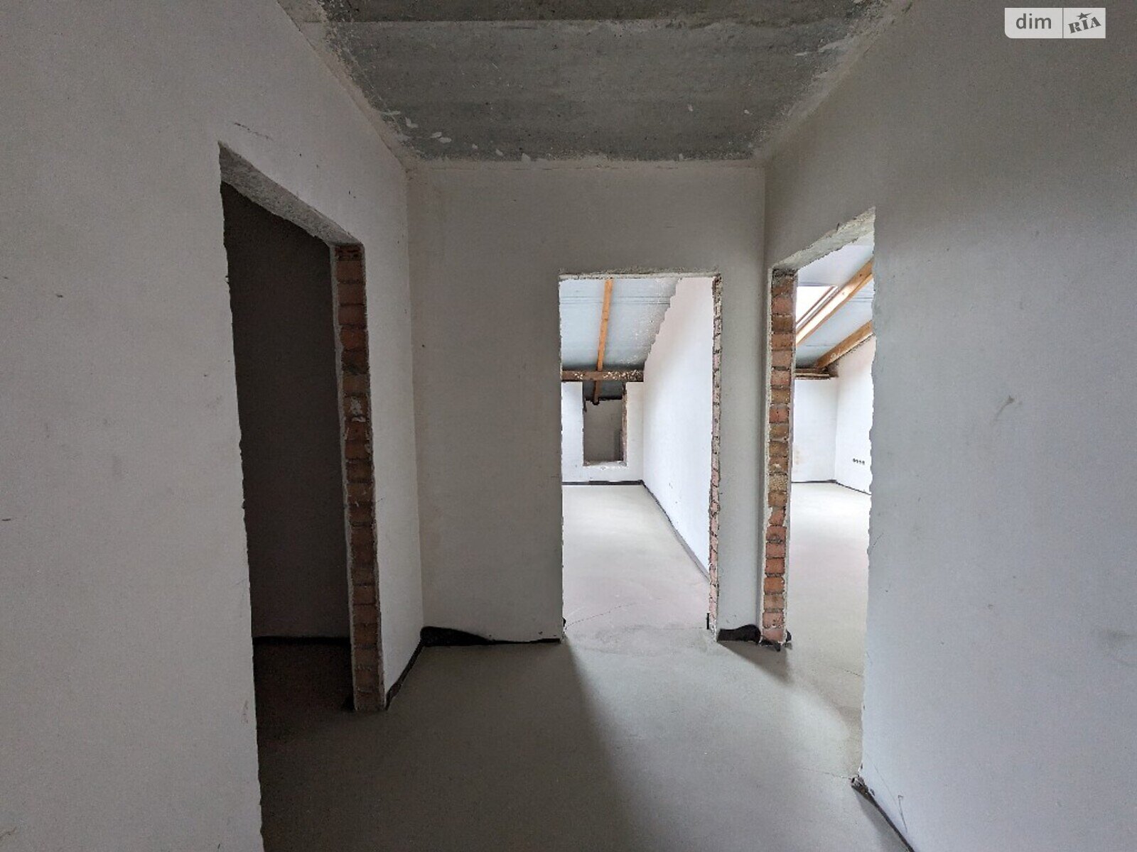 Продажа пятикомнатной квартиры в Ивано-Франковске, на ул. Симоненко Василия, район Кишлак фото 1 Продажа пятикомнатной квартиры в Ивано-Франковске, на ул. Симоненко Василия, район Кишлак фото 1