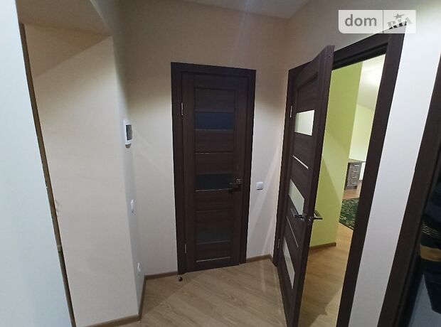 Продажа пятикомнатной квартиры в Ивано-Франковске, на ул. Коновальца Евгения район Коновальца Чорновола фото 1 Продажа пятикомнатной квартиры в Ивано-Франковске, на ул. Коновальца Евгения район Коновальца Чорновола фото 1