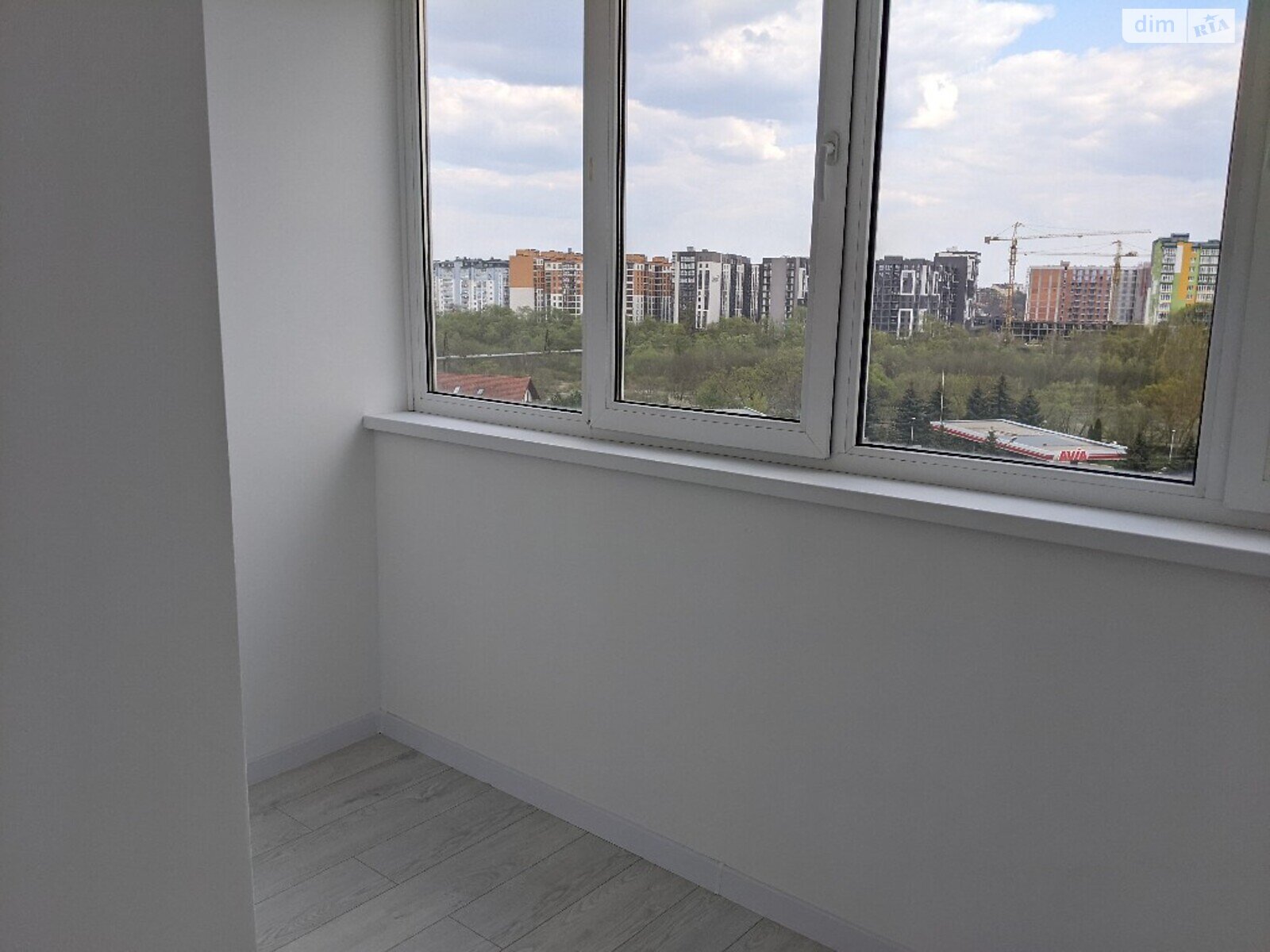 Продажа трехкомнатной квартиры в Ивано-Франковске, на ул. Угорницкая, район Майзли фото 1 Продажа трехкомнатной квартиры в Ивано-Франковске, на ул. Угорницкая, район Майзли фото 1