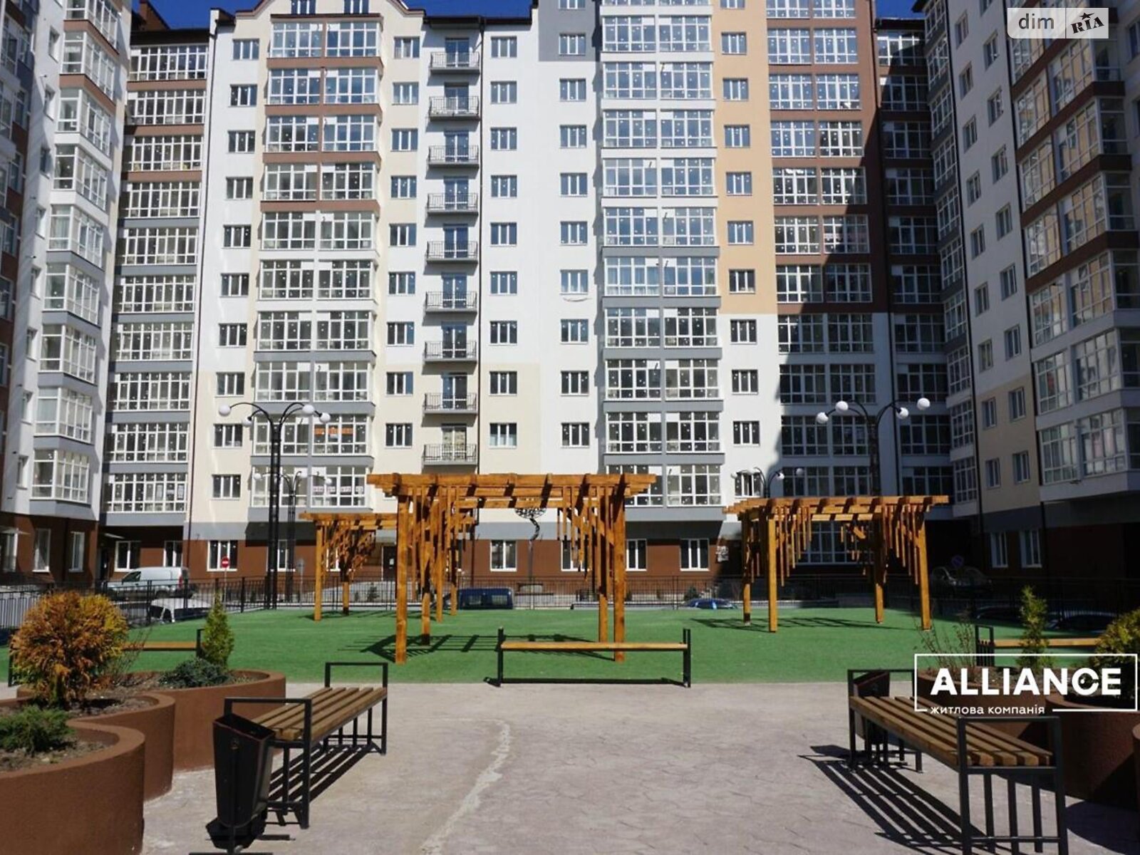 Продажа однокомнатной квартиры в Ивано-Франковске, на ул. Высочана Семена 18 корпус 22, фото 1 Продажа однокомнатной квартиры в Ивано-Франковске, на ул. Высочана Семена 18 корпус 22, фото 1