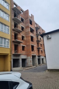 Продаж однокімнатної квартири в Івано-Франківську, на вул. Урожайна 7А, фото 2