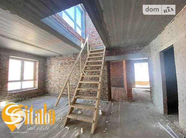 Продажа четырехкомнатной квартиры в Ивано-Франковске, на ул. Национальной Гвардии, район Центр фото 1 Продажа четырехкомнатной квартиры в Ивано-Франковске, на ул. Национальной Гвардии, район Центр фото 1