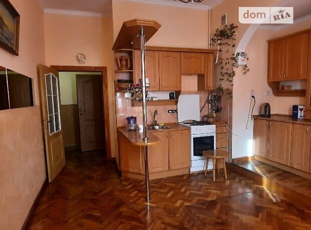 Продажа двухкомнатной квартиры в Ивано-Франковске, на ул. Бельведерська район Центр фото 1 Продажа двухкомнатной квартиры в Ивано-Франковске, на ул. Бельведерська район Центр фото 1