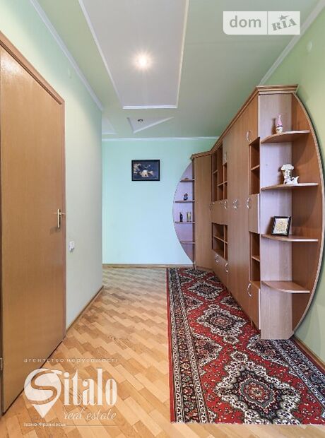 Продажа четырехкомнатной квартиры в Ивано-Франковске, на ул. Черновола, район Центр фото 1 Продажа четырехкомнатной квартиры в Ивано-Франковске, на ул. Черновола, район Центр фото 1
