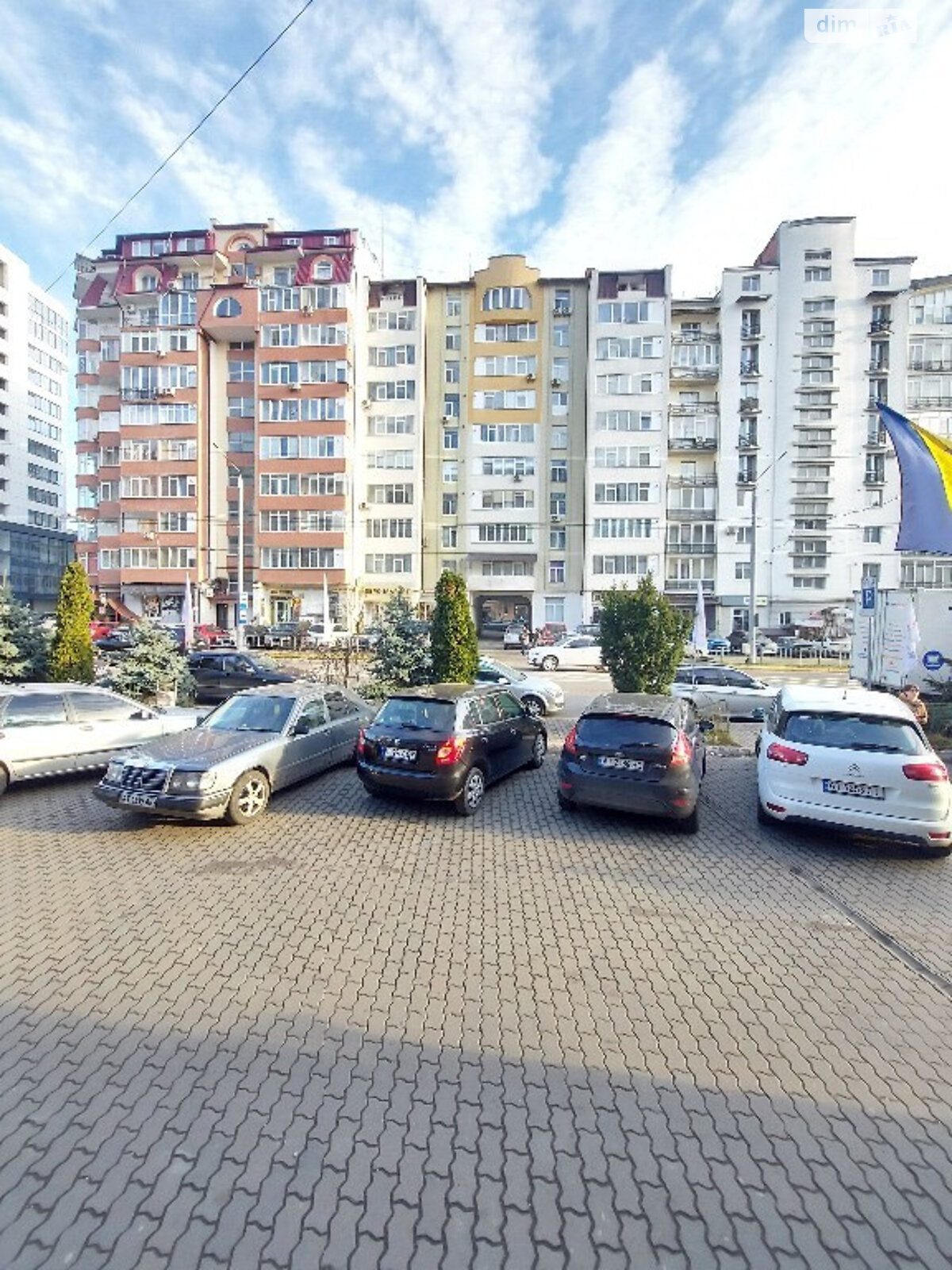 Продажа однокомнатной квартиры в Ивано-Франковске, на бул. Южный, район Центр фото 1